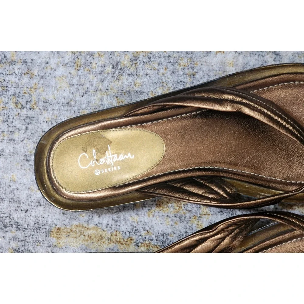 Cole Haan Women's Air Layne Metallic Bronze Leather Thong Sandals Size 9 D21701
